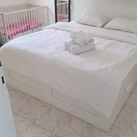 Bougainvilla Ground Floor Apartamento